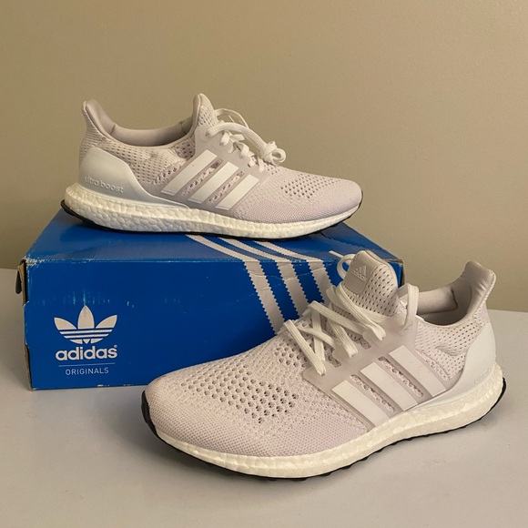 Adidas ultraboost 1.0 Brand New - Picture 4 of 6